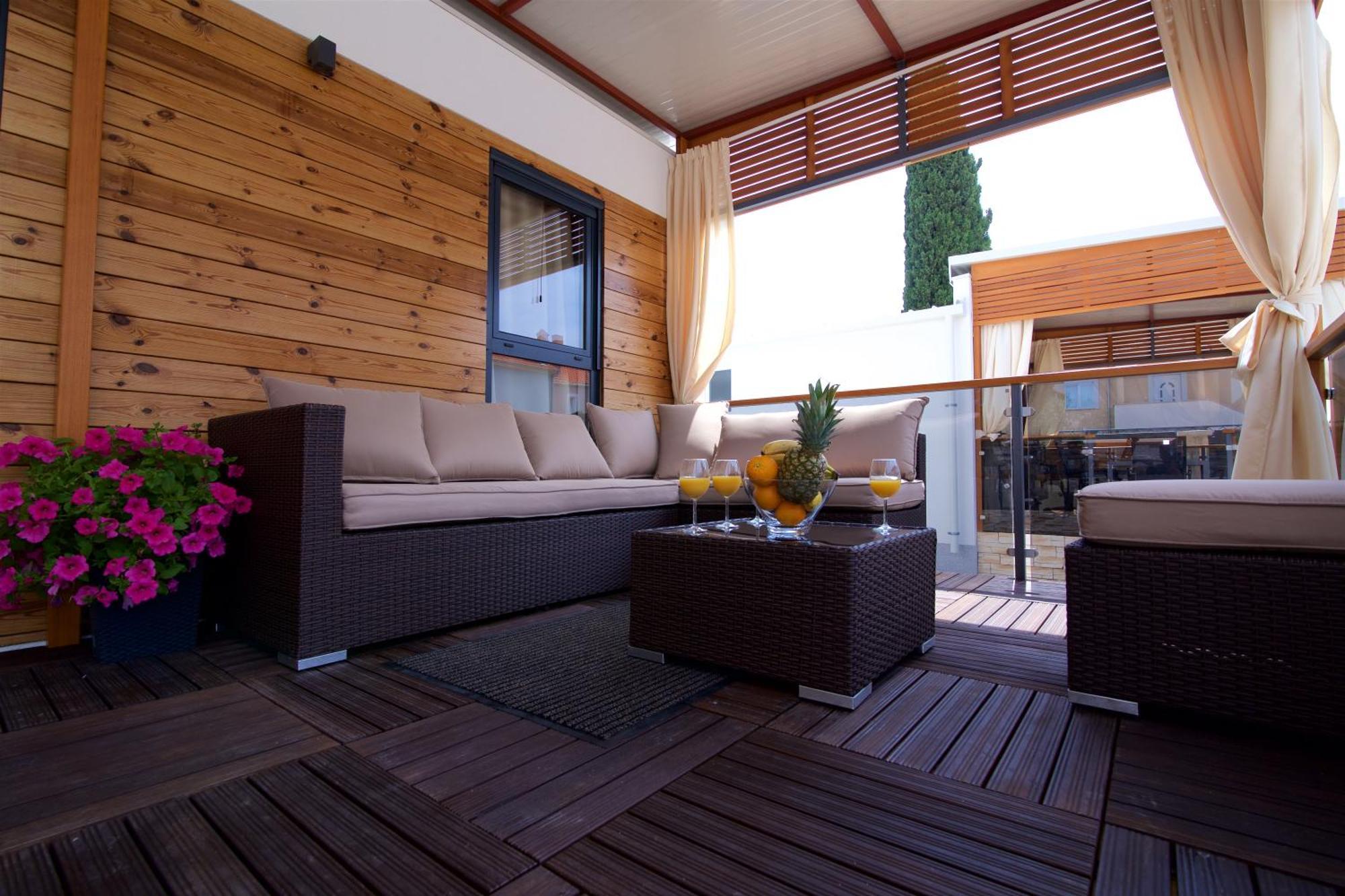 Tomica Apartments With Pool Биоград на Мору Екстериор снимка